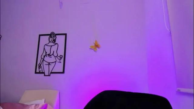 Image 3 of allisonn_bell Stream on Chaturbate on 1 month ago