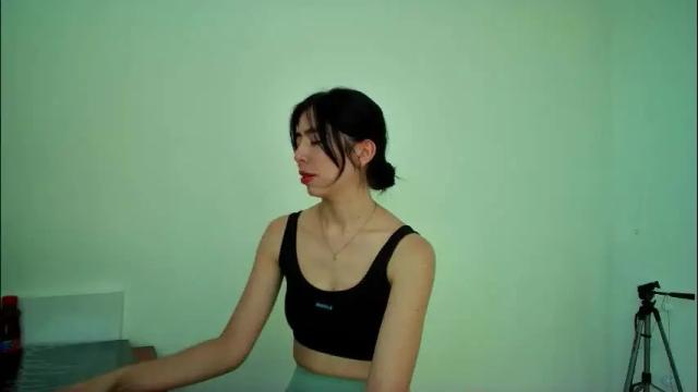 Image 2 of allisson_rose Stream on Chaturbate on 28 days ago