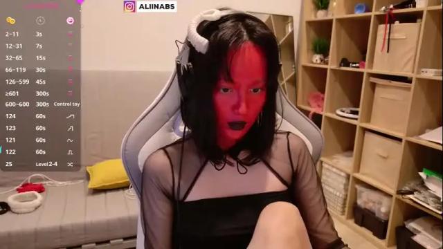 Image 10 of alllinaeve Stream on Chaturbate on 1 month ago