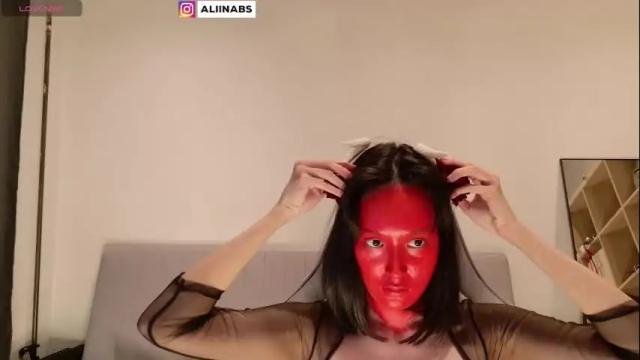 Image 2 of alllinaeve Stream on Chaturbate on 1 month ago