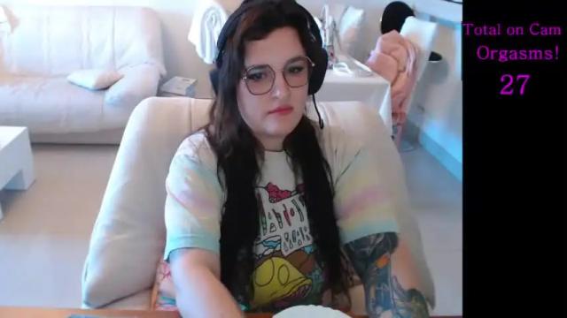 Image 3 of allnaturaldiamond Stream on Chaturbate on 15 months ago