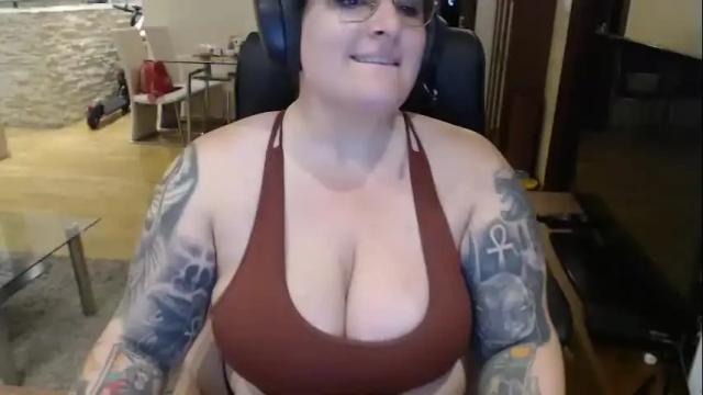Image 11 of allnaturaldiamond Stream on Chaturbate on 25 days ago