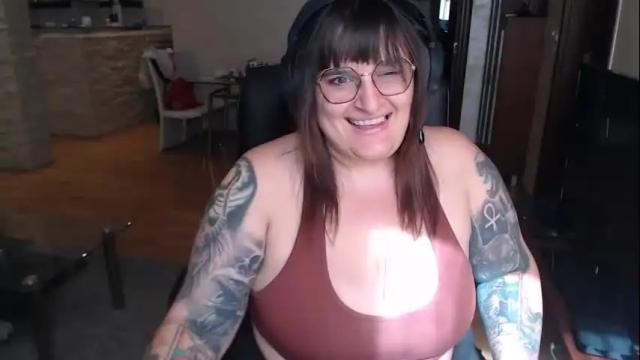 Image 12 of allnaturaldiamond Stream on Chaturbate on 24 days ago