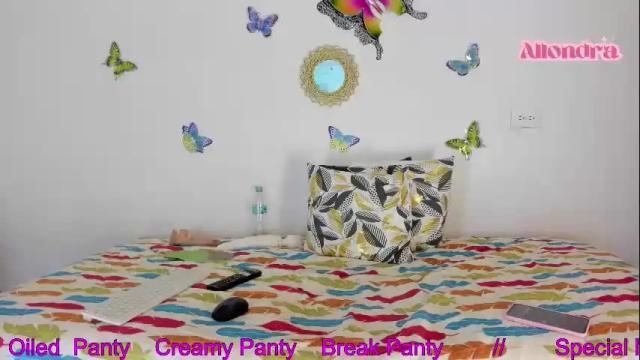 Image 4 of allondra_11 Stream on Chaturbate on 1 month ago
