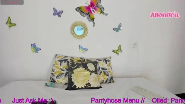 Image 10 of allondra_11 Stream on Chaturbate on 12 days ago