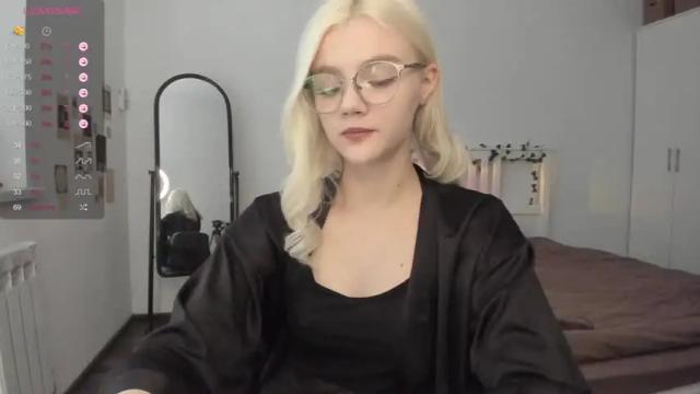 Image 6 of allotropp Stream on Chaturbate on 14 months ago