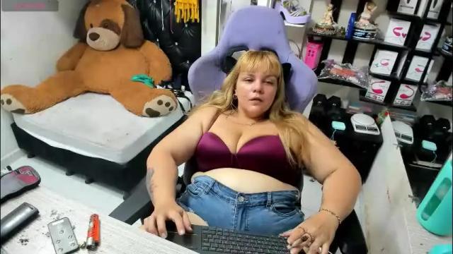 Image 10 of allsson_miller Stream on Chaturbate on 1 month ago