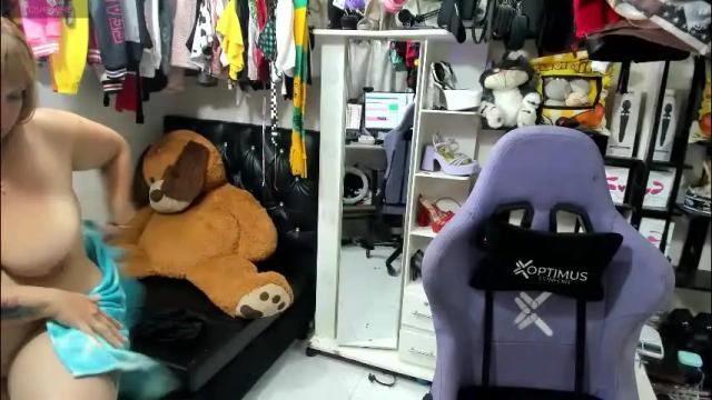 Image 4 of allsson_miller Stream on Chaturbate on 1 month ago