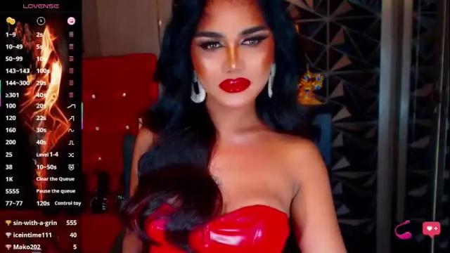 Image 6 of alluringnatalya Stream on Chaturbate on 4 days ago