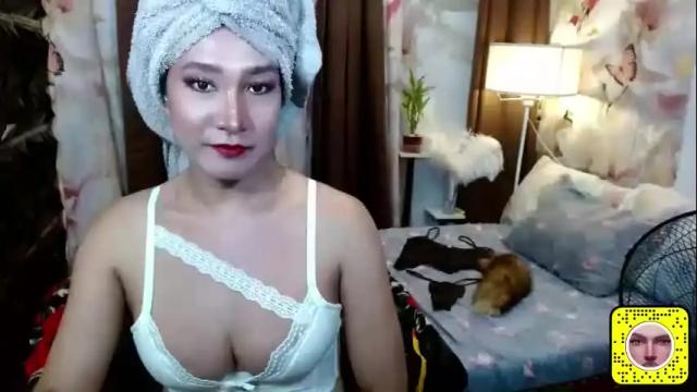 Image 8 of alluringriccaxxx Stream on Chaturbate on 1 day ago