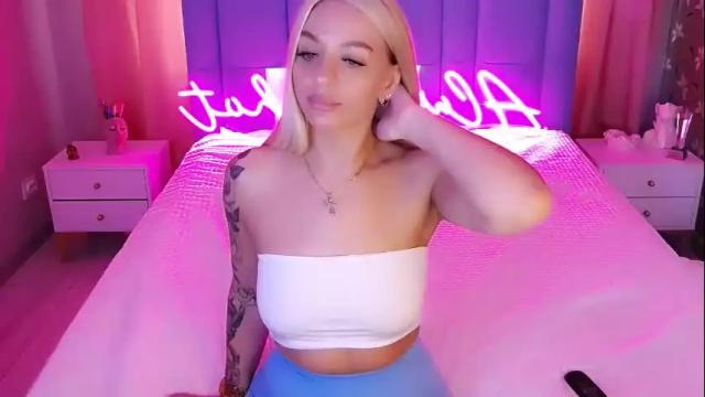 Image 11 of allwayshottt Stream on Chaturbate on 29 days ago