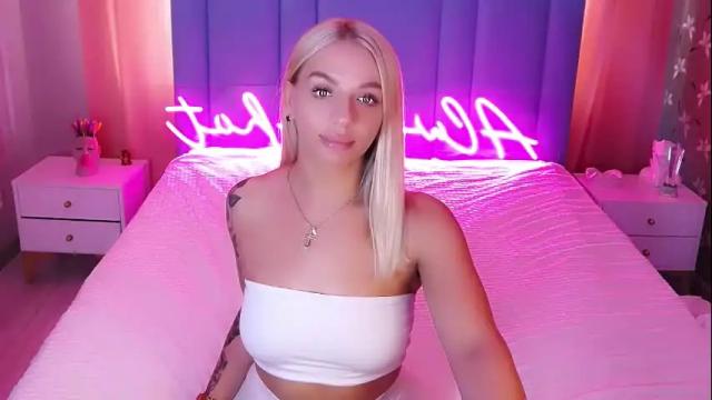Image 10 of allwayshottt Stream on Chaturbate on 6 days ago