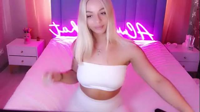 Image 6 of allwayshottt Stream on Chaturbate on 6 days ago