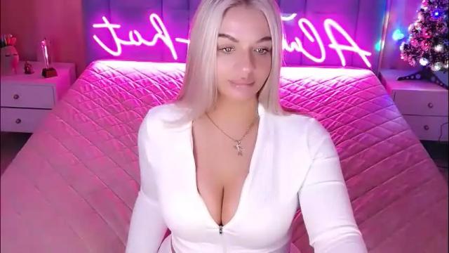 Image 10 of allwayshottt Stream on Chaturbate on 26 days ago