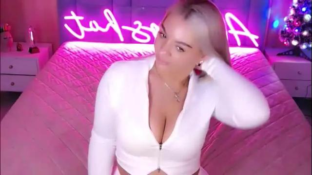 Image 12 of allwayshottt Stream on Chaturbate on 26 days ago