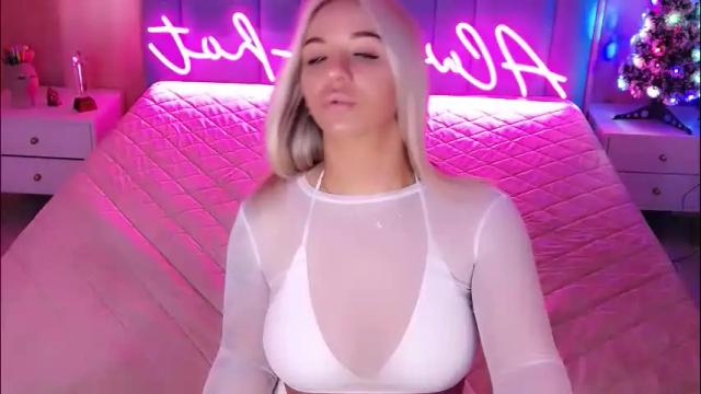 Image 10 of allwayshottt Stream on Chaturbate on 21 days ago