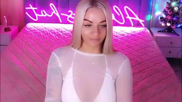 Image 11 of allwayshottt Stream on Chaturbate on 21 days ago