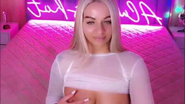 Image 7 of allwayshottt Stream on Chaturbate on 21 days ago