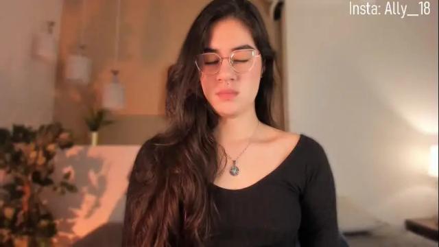 Image 3 of ally_addams Stream on Chaturbate on 1 month ago