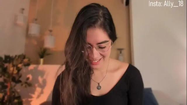 Image 4 of ally_addams Stream on Chaturbate on 1 month ago