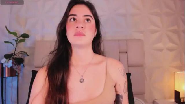 Image 2 of ally_addams Stream on Chaturbate on 25 days ago