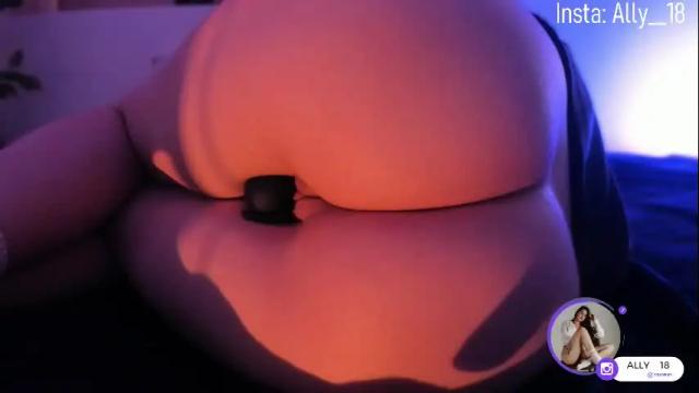 Image 6 of ally_addams Stream on Chaturbate on 24 days ago