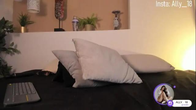 Image 4 of ally_addams Stream on Chaturbate on 18 days ago