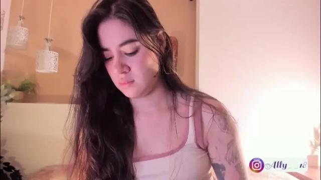 Image 4 of ally_addams Stream on Chaturbate on 1 month ago