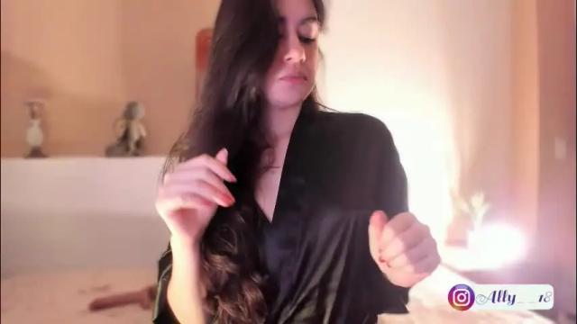 Image 8 of ally_addams Stream on Chaturbate on 1 month ago