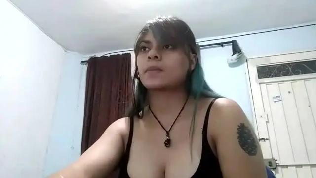 Image 7 of ally_and_ryan Stream on Chaturbate on 22 months ago