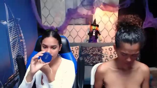 Image 4 of ally_cherrys Stream on Chaturbate on 18 months ago