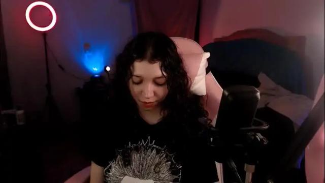 Image 11 of ally_donfort Stream on Chaturbate on 2 months ago
