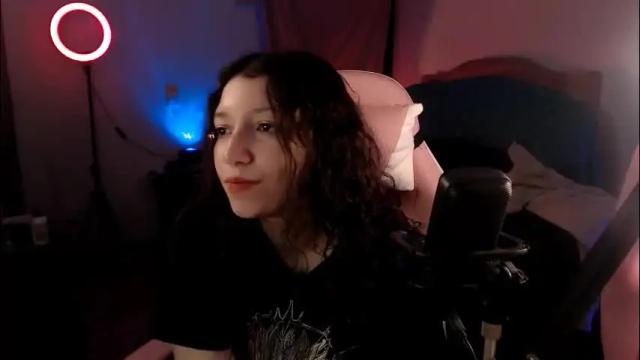 Image 12 of ally_donfort Stream on Chaturbate on 2 months ago