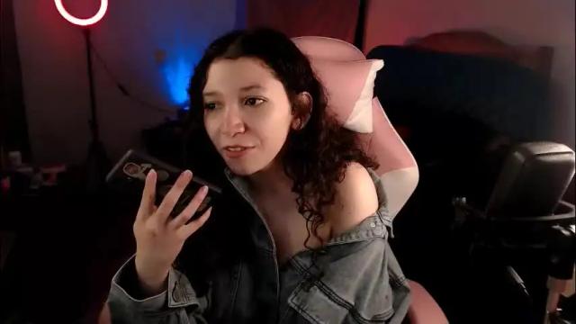 Thumbnail 1, ally_donfort's Stream at Chaturbate, 2 months ago