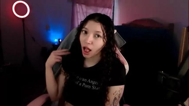 Image 11 of ally_donfort Stream on Chaturbate on 2 months ago