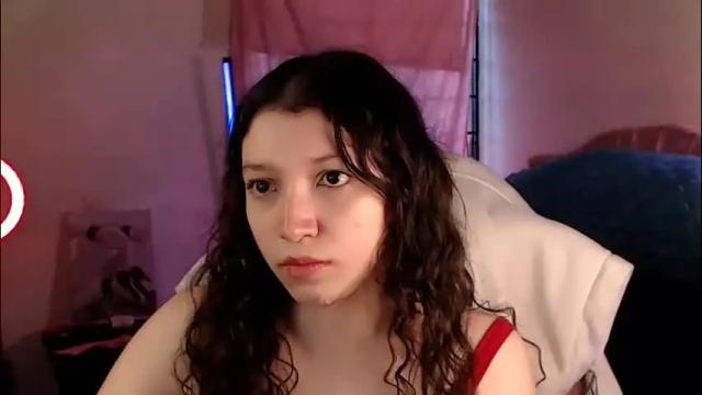 Image 2 of ally_donfort Stream on Chaturbate on 1 month ago