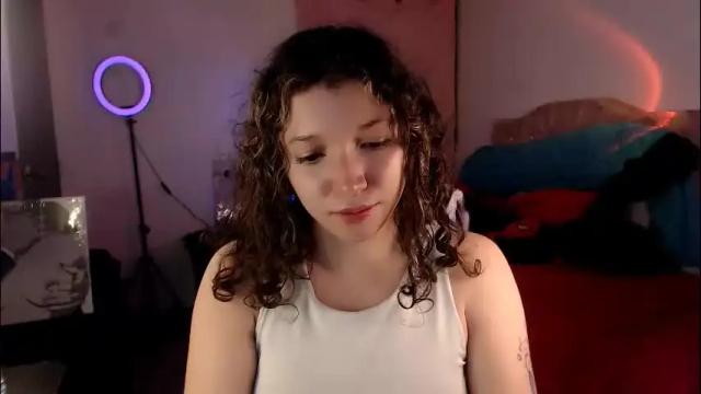 Image 10 of ally_donfort Stream on Chaturbate on 18 days ago
