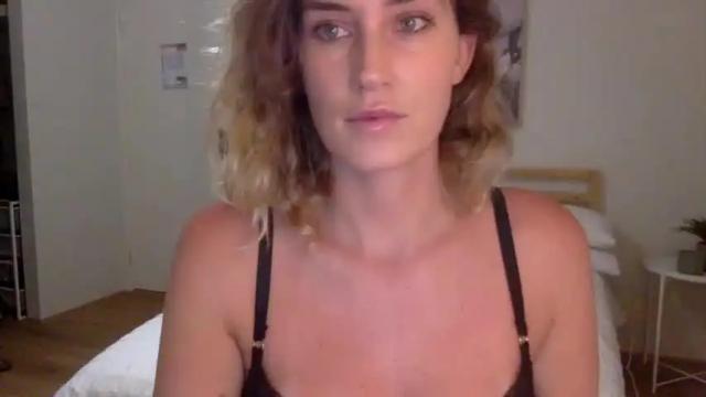 Image 2 of allyjackson Stream on Chaturbate on 17 months ago