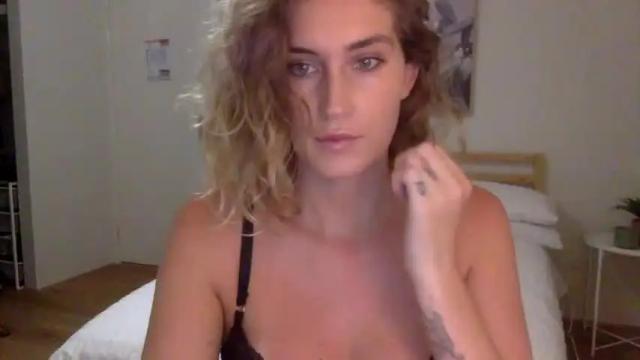 Image 3 of allyjackson Stream on Chaturbate on 17 months ago