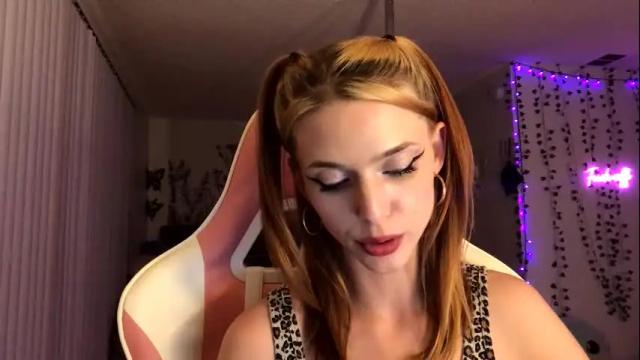 Image 8 of allyoursss1212 Stream on Chaturbate on 1 month ago