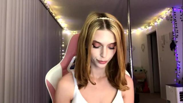 Image 2 of allyoursss1212 Stream on Chaturbate on 22 days ago