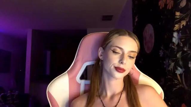 Image 10 of allyoursss1212 Stream on Chaturbate on 1 month ago