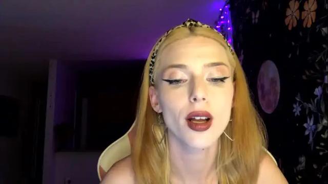 Image 10 of allyoursss1212 Stream on Chaturbate on 11 days ago