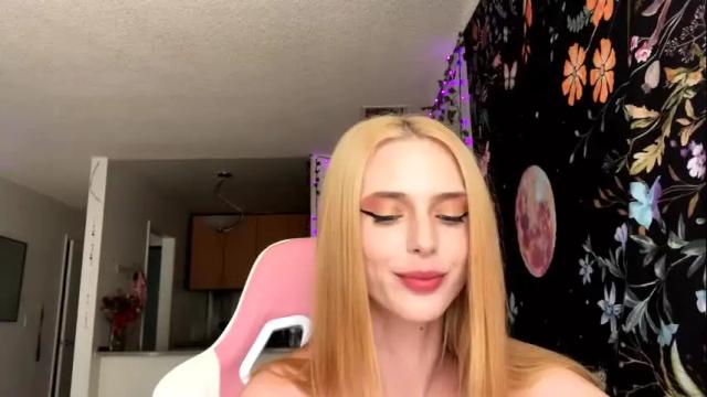 Image 6 of allyoursss1212 Stream on Chaturbate on 4 days ago