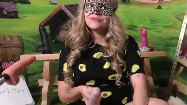 Image 7 of allys_secret Stream on Chaturbate on 4 months ago