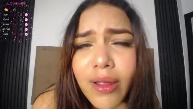 Image 10 of allyson_jhonsson Stream on Chaturbate on 22 months ago