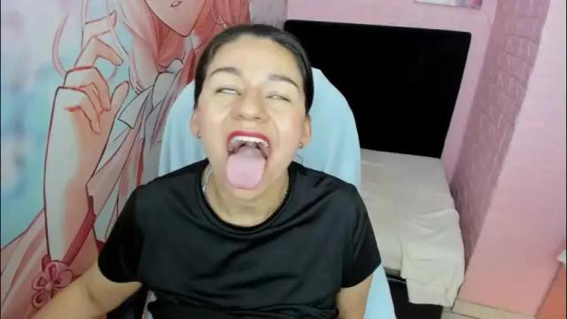 Image 4 of allysonmilf Stream on Chaturbate on 3 days ago