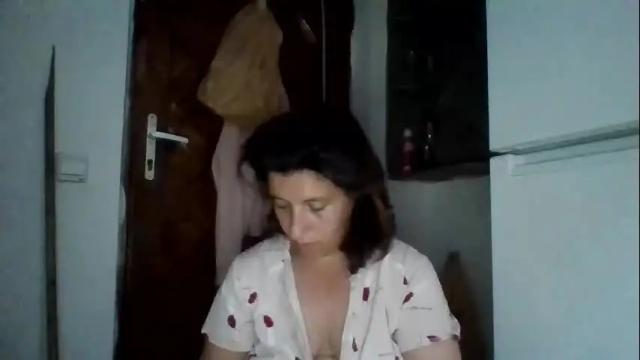 Image 3 of alma_amy Stream on Chaturbate on 1 month ago