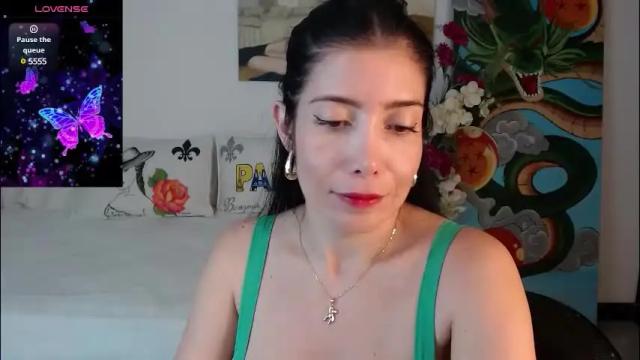 Image 8 of alma_art_ Stream on Chaturbate on 2 months ago