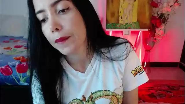 Image 8 of alma_art_ Stream on Chaturbate on 1 month ago